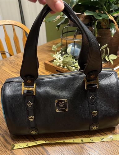 Mcm black maxi monogram - maxi,