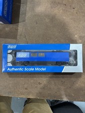 Dapol B800 Motorized Track Cleaner OO Gauge with Cleaning Accessories