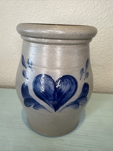 Rowe pottery works 2000 - pottery, heart