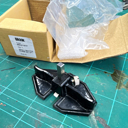 Brook edg52trip small router - brook,