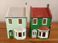 Pair Of Hornby Skaledale R9644