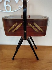 Vintage 1950s SEWING  BOX