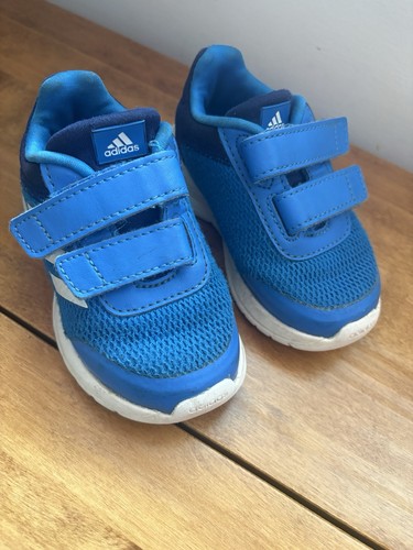 Boys blue adidas trainers - blue,