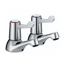 Swan Lever Bath Pillars Taps