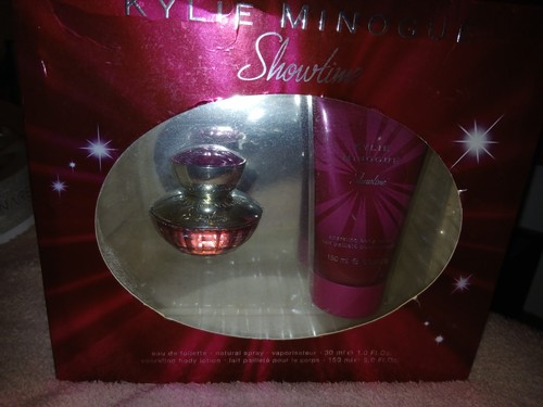 Kylie showtime perfume - kylie,