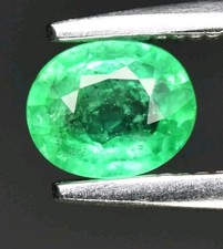 Oval colombian green emerald - colombian,