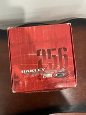 Oakley Thump 256MB MP3 Glasses