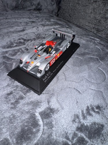 Minichamps audi r10 tdi - minichamps,