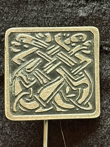 Zoomorphic celtic dog knot - celtic,