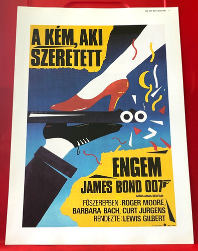 The spy who - spy, me