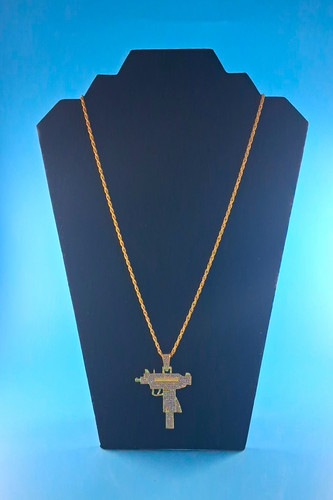 Gold tone pavé - tone, charm