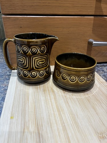 Vintage sylvac milk jug 4040 - vintage,