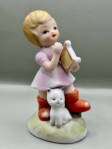 Vintage ceramic girl figurine - ceramic,