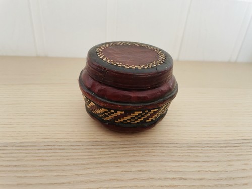 Trench art leather - trench, waved