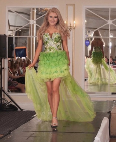 Low jovani prom - low, size