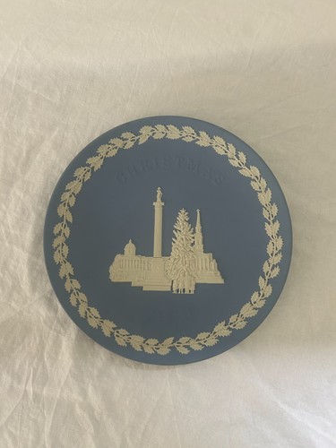 Wedgwood jasperware blue - wedgwood,