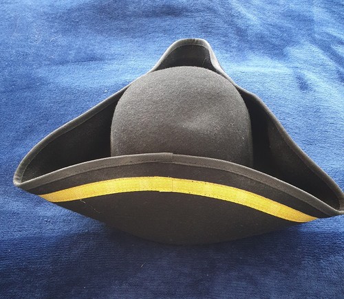 Black tricorn pirate - black,