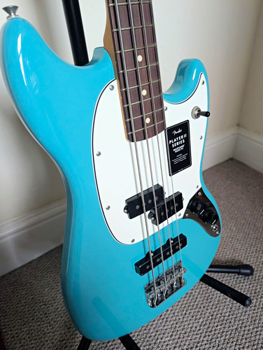 Fender player mustang bass - ii,