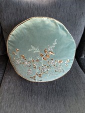 LB's Influence Round Velvet