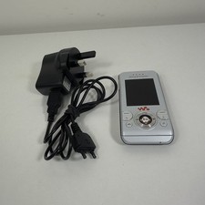 Sony Ericsson W580i Walkman Slide Mobile Phone. Good Condition & Power Cable 