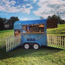 Horsebox Mobile Wedding Bar Drinks Cocktail Gin Prosecco Bespoke Hire Party