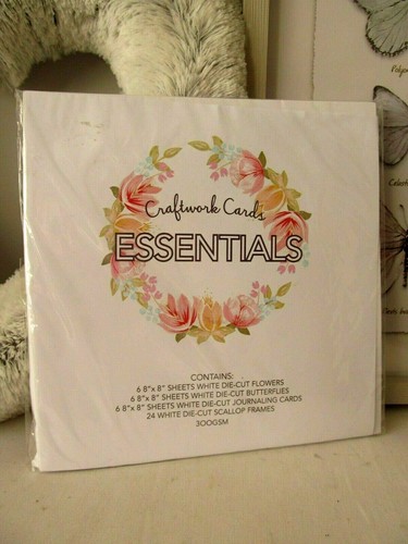 Craftwork cards essentials die - cards,