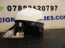 GENUINE NISSAN ELGRAND E52 NSF