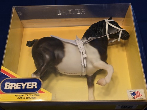 Breyer toby the vaulting horse - toby,