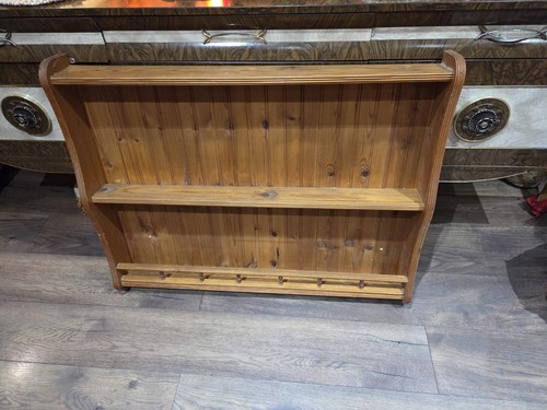 Vintage oak wall hanging - hanging, plate