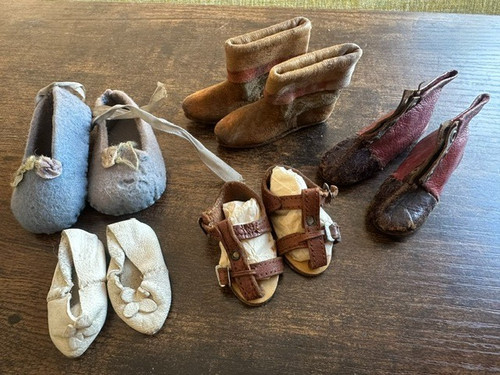 Antique vintage dolls - antique, shoes