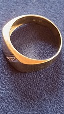 Excellent condition gold - 9, ct
