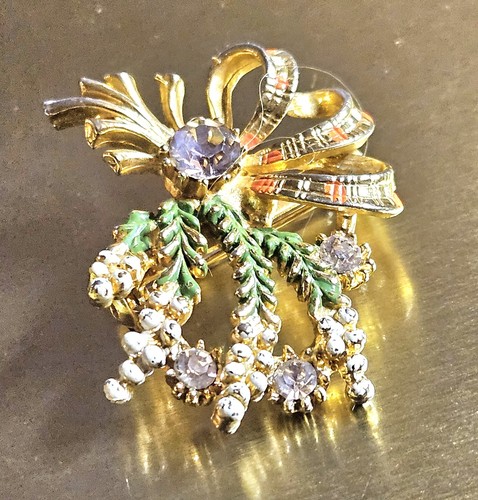 Exquisite stamped lucky - exquisite,