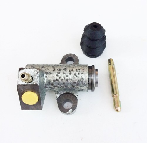 Clutch slave cylinder for