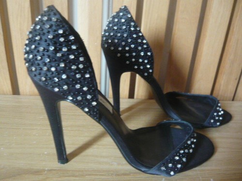 Dune stunning black with