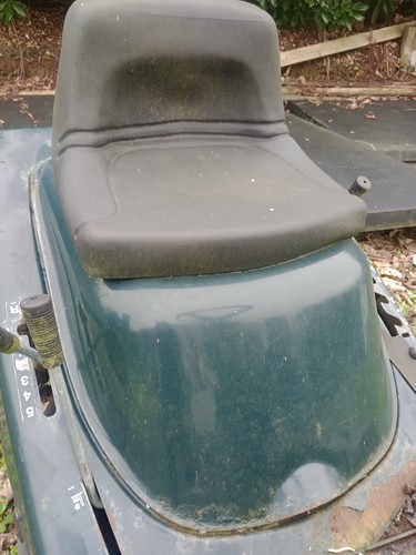 Hayter ride on lawnmower - 10/30,