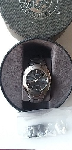 Genuine 2000s citizen - a,