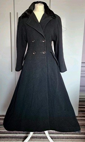 Ladies coat laura ashley - ladies,