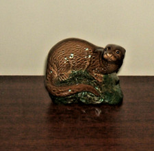 VINTAGE BESWICK OTTER Beneagles Scotch Whiskey ornament