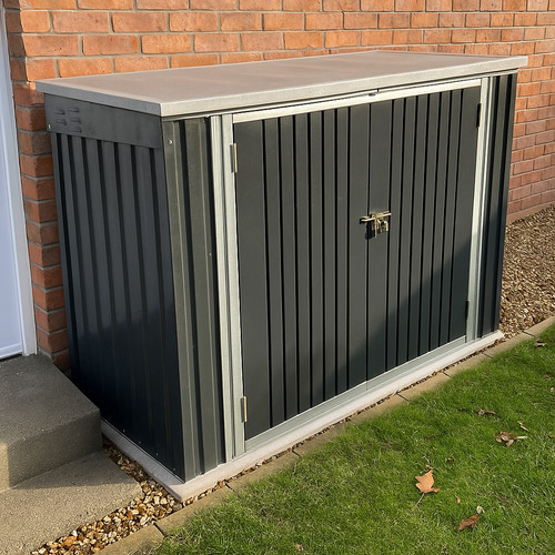 7x3ft metal pent - 7x3ft,