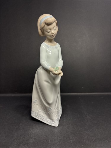Lladro treasures childhood - lladro,