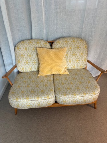 Ercol sofa seater unused - 2, seater-unused