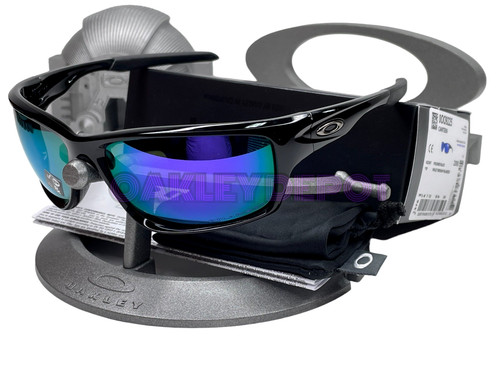 Oakley canteen - ✅🕶️,