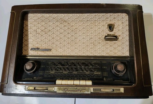 Old grundig tube radio 3043 - radio,