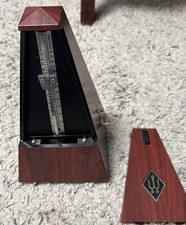 Antique Appearance Mechanical Metronome Wood Pattern Music Time 