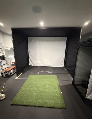 Golf simulator enclosure - simulator,