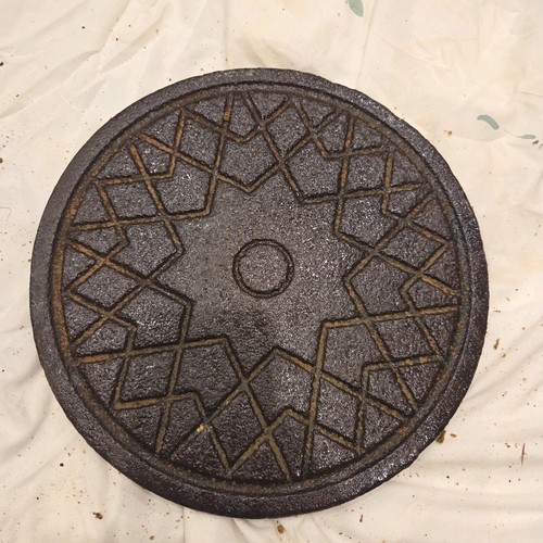 Cast iron round coal hole - iron,