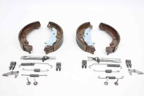 Rear brake shoes - rear,