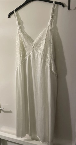 Marks spencer s petticoat - &,