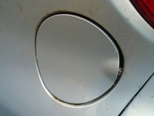 05 TOYOTA AYGO 1.0 SPORT 5DR FUEL FILLER FLAP-BLUE-8RO 05-12 BREAKING CAR