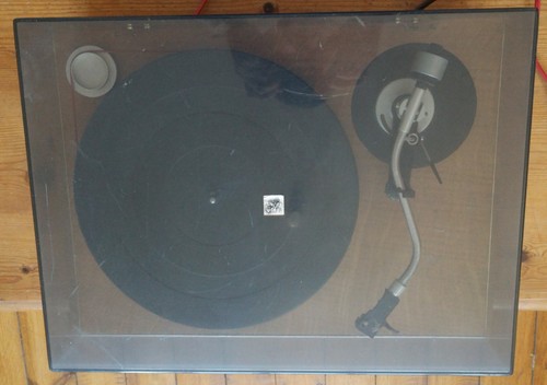 Moth oak turntable linn - oak,